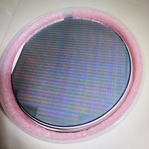 中芯cpu晶圆wafer光刻片集成电路芯片半导体硅片教学片六寸cf4送
